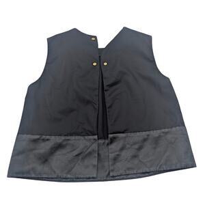 Everlane Women’s Sleeveless Vest Satin Bottom Panel & Gold Snap Buttons Size 4